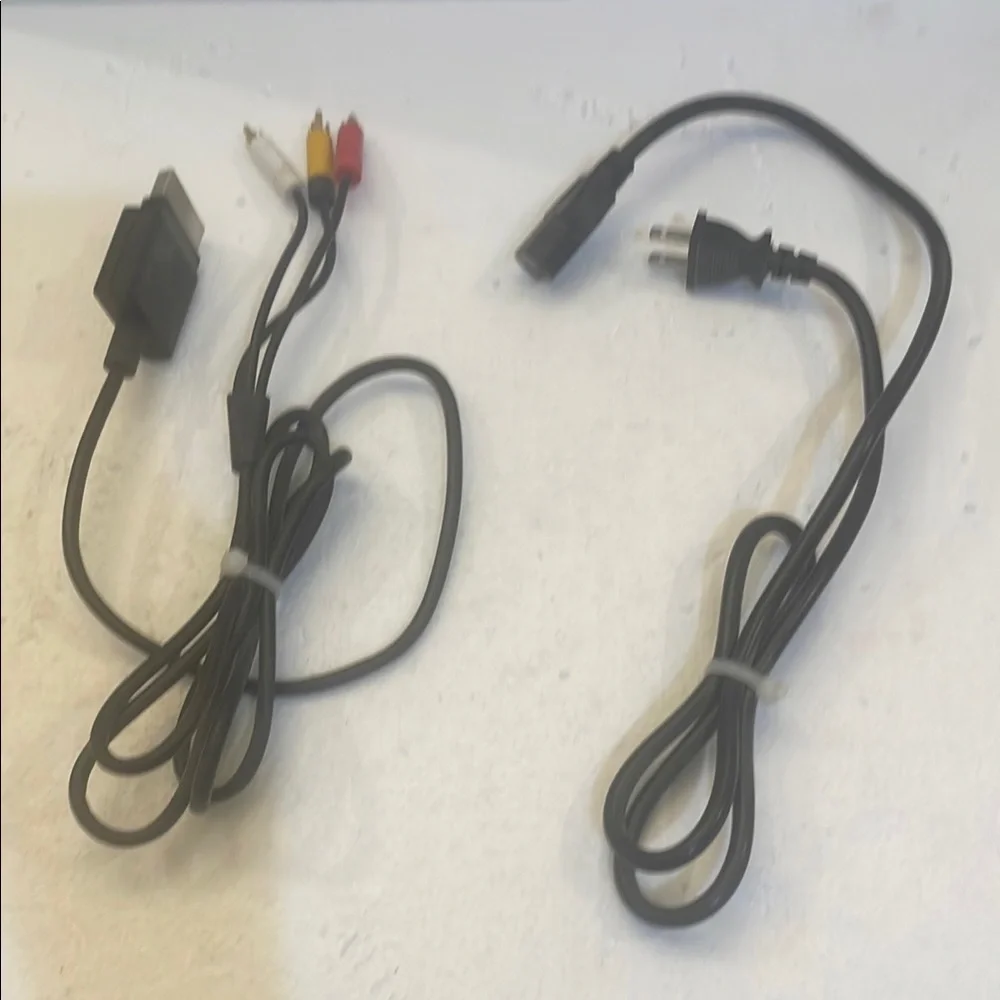 Xbox Gaming Bundle KINECT speed wheel controller power cords cable games